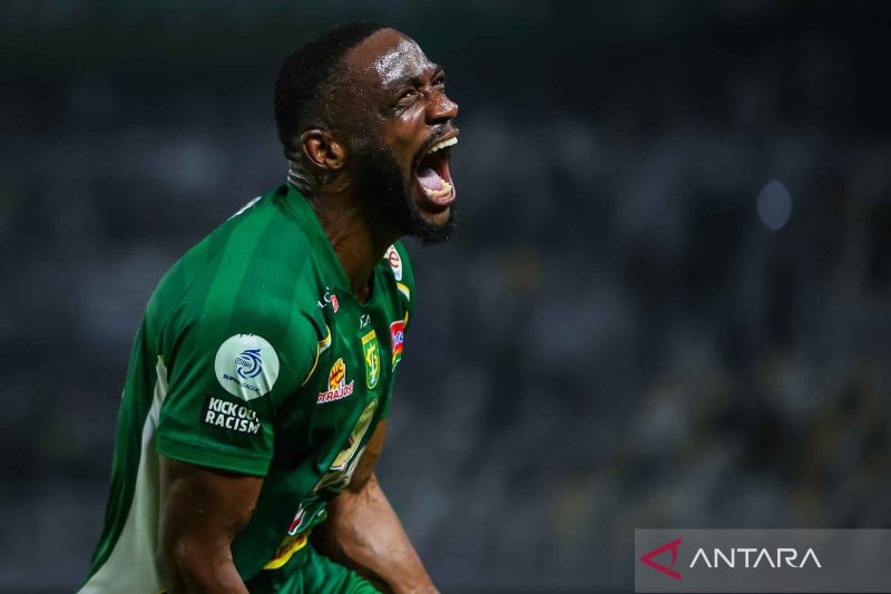 Analisis Persebaya vs Madura United: Kunci Kemenangan 3-1 Bajul Ijo
