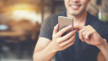 Ciri-ciri HP Terkena Spyware dan Cara Mengatasinya