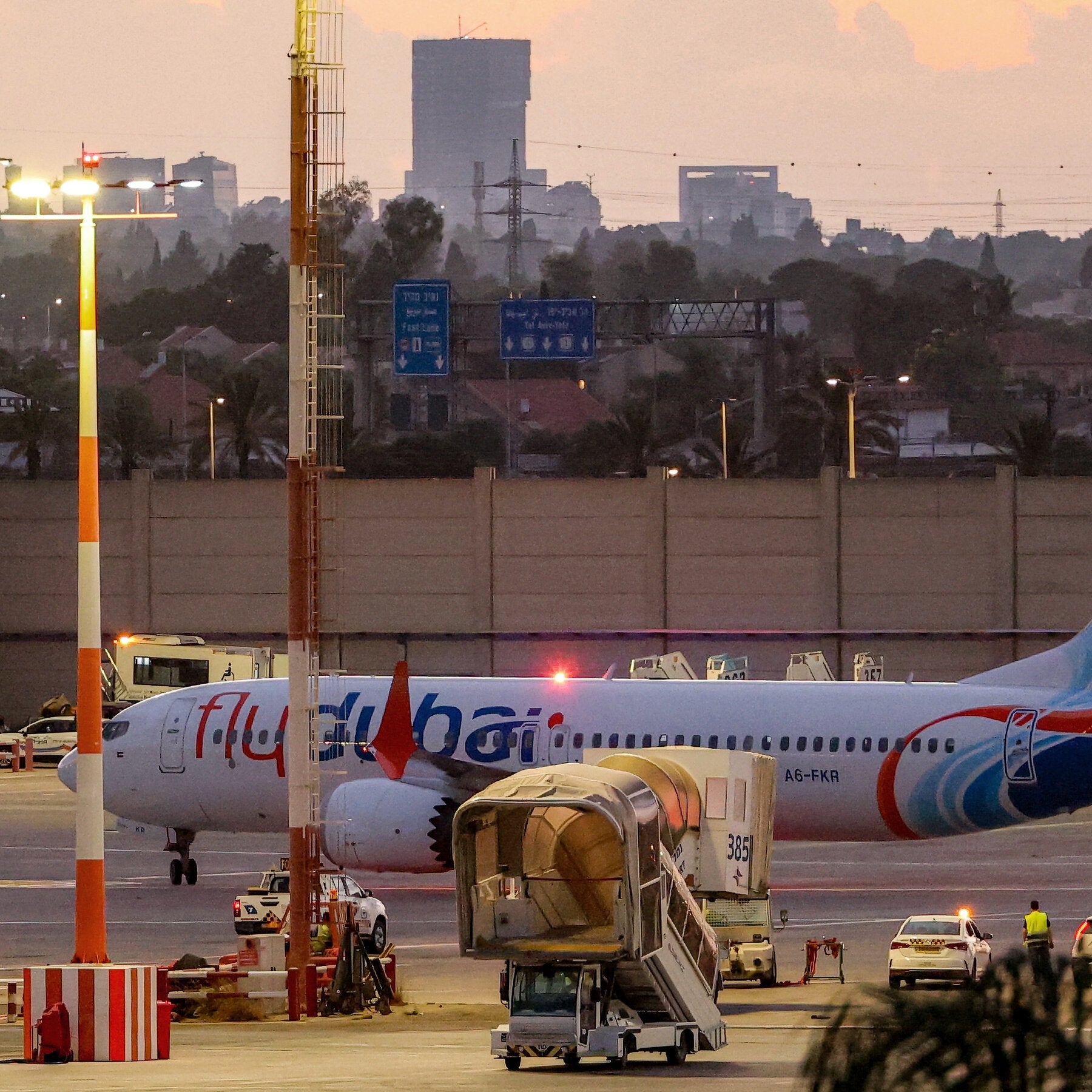 Terungkap! Ko-Pilot FlyDubai Berpandangan Ekstremis Sempat Terbang ke Israel