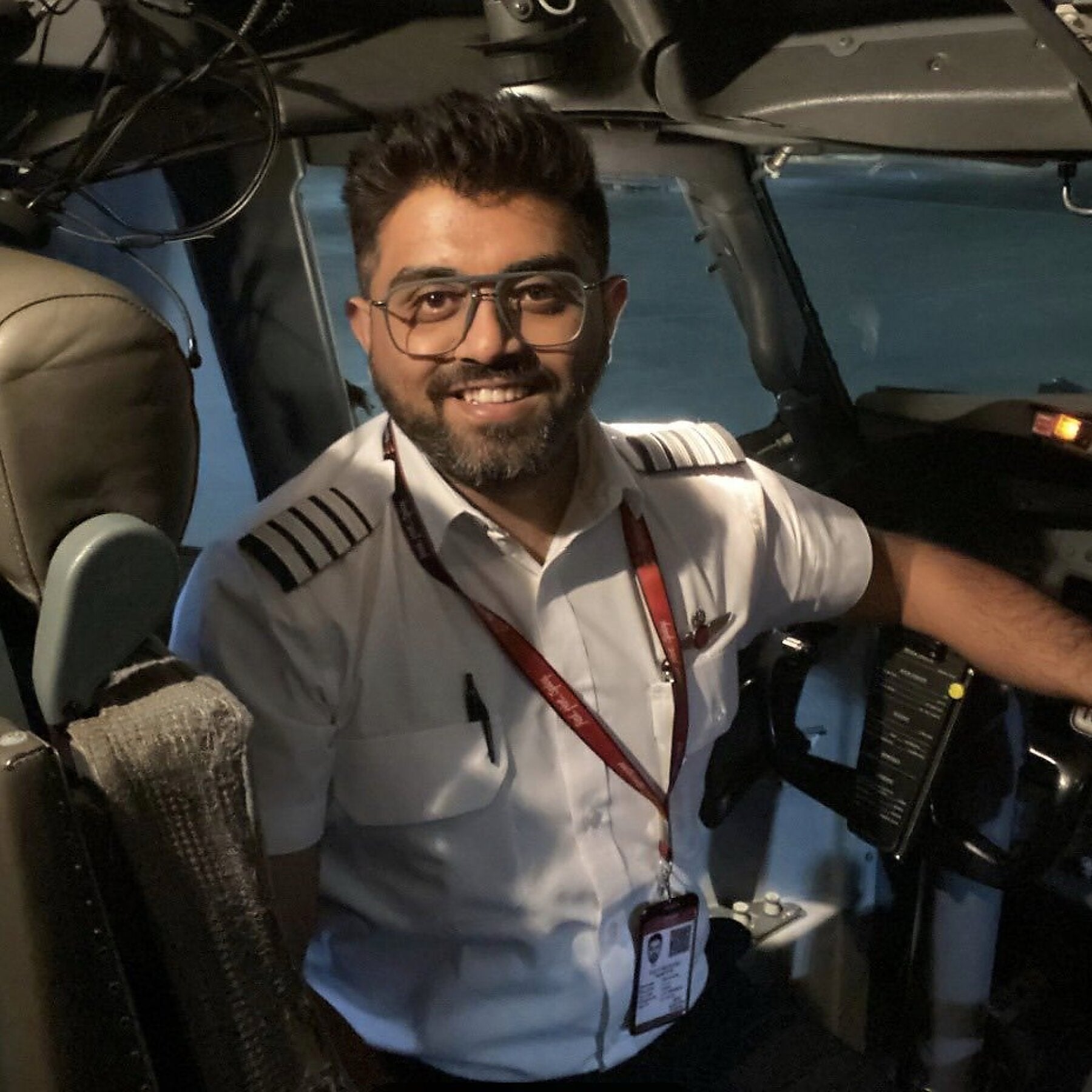 Pilot Stabbed Midair on FlyDubai Flight—Heroic Move Prevents Crash