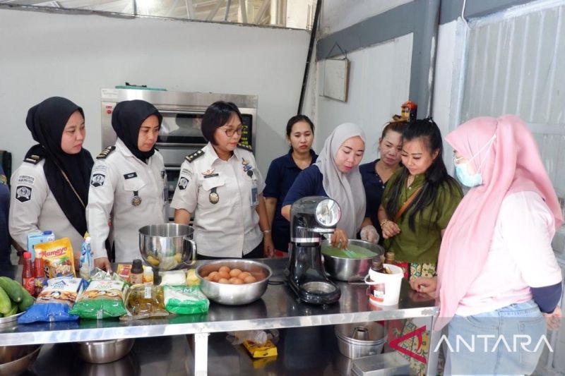 Lapas Perempuan Palembang Ubah Warga Binaan Jadi Jagoan Usaha Roti