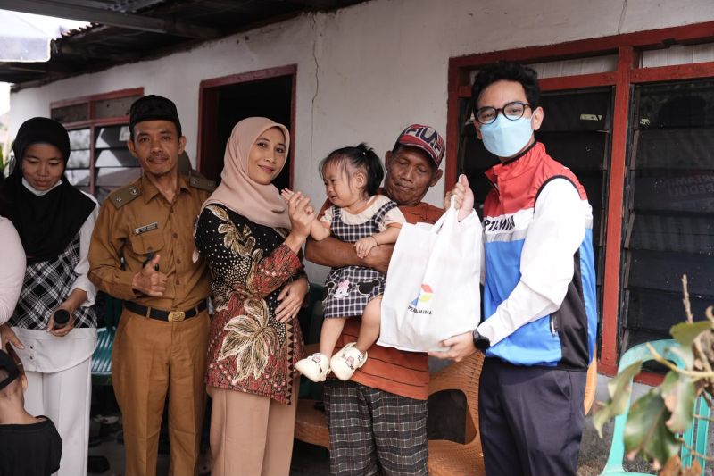Pertamina Plaju Salurkan PMT, 58 Warga Banyuasin Terima Bantuan
